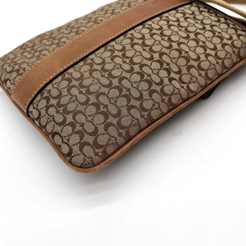 COACH Vintage Signature Micro C Swingback, Brown